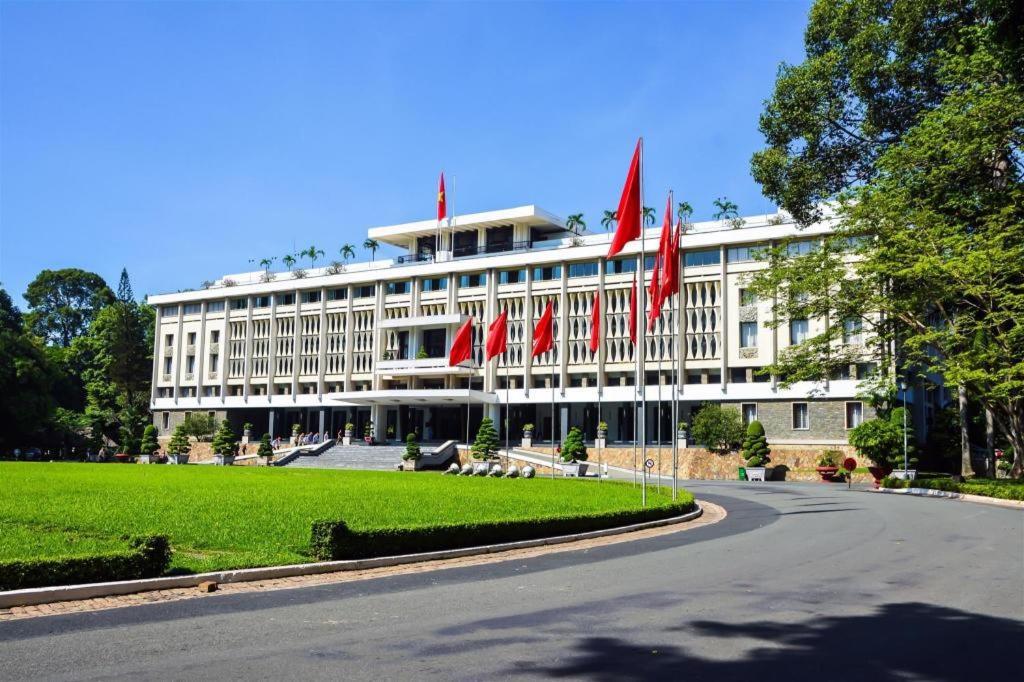 Rain Bow Hotel Ho Chi Minh City Exterior photo